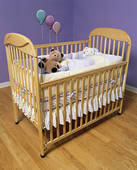 crib%20w%3A%20balloons.jpg