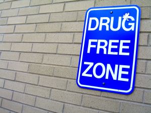 drug%20free%20zone.jpg